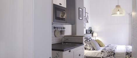 1 bedroom, iron/ironing board, WiFi, bed sheets