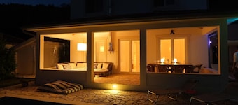 Holiday house Kampor for 1 - 10 persons with 5 bedrooms - Holiday house