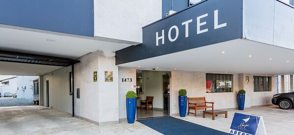 Fachada del alojamiento