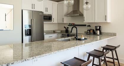 Piedmont Place 303| Lux Vineyard & Brewery Getaway in the Heart of Crozet | Pet Friendly