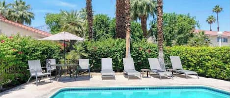 Piscine extérieure, piscine chauffée