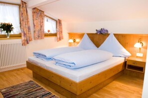 2 Schlafzimmer, Internetzugang, Bettwäsche