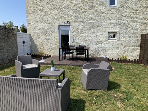 Gîte terrasse  1.5 km des plages du débarquement