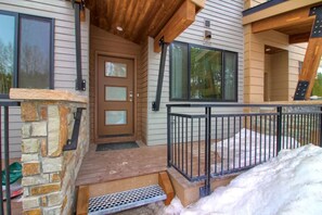 Townhome, 3 Bedrooms | Terrace/patio