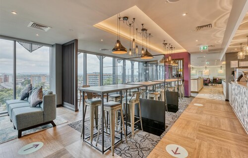 Premier Inn Manchester Cc Princess Street