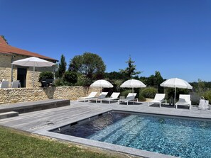Outdoor pool, a heated pool - Maison D'exception Climatisée en Périgord Noir-piscine Privée (Sergeac)