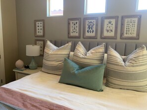 4 dormitoris, planxa i posts de planxar, un bressol de viatge i wifi 