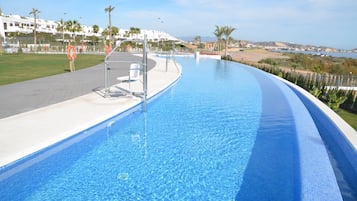 Outdoor pool, a heated pool