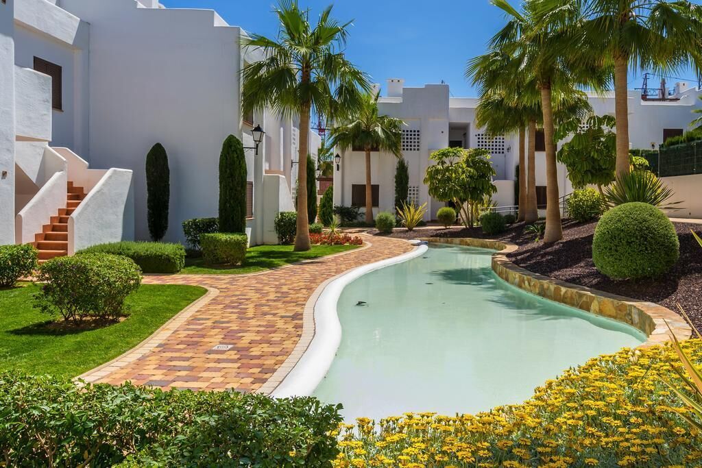 Udendørs pool, opvarmet pool