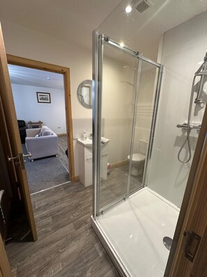 Casa de campo Confort, baño en la habitación, vista al patio (Pleasant Point ) | Baño