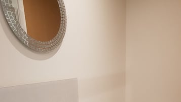 Comfort Cottage, Ensuite, Courtyard View (Pleasant Point ) | Bathroom