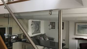 كوخ - بحمام خاص - بمنظر للنهر | المنشأة من الداخل