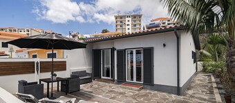 Ground floor house in Garajau, Terrace Vila