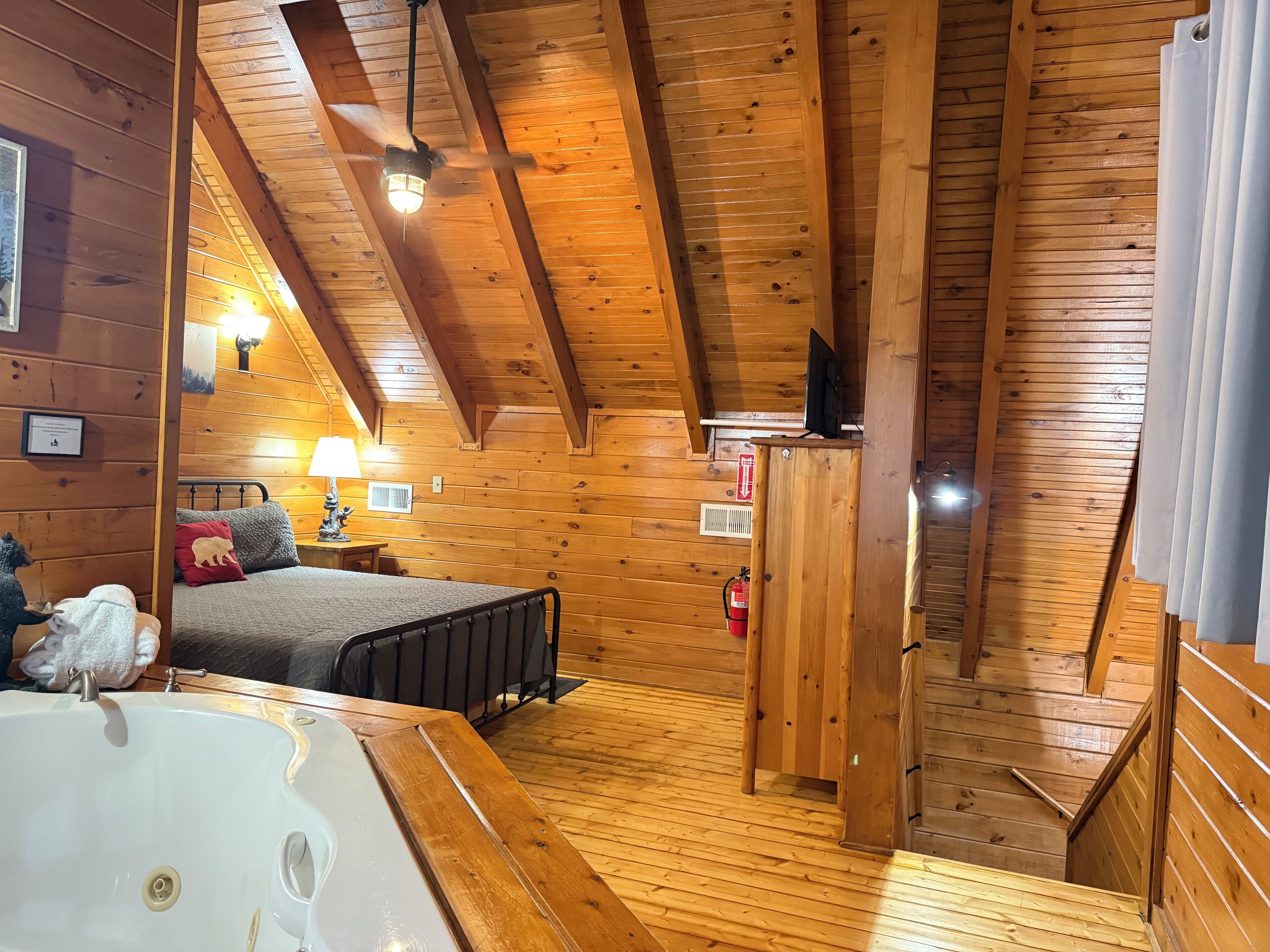 2 Schlafzimmer, Bügeleisen/Bügelbrett, kostenloses WLAN, Bettwäsche