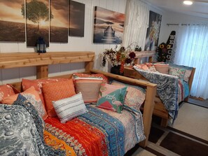 2 chambres, fer et planche à repasser, lit parapluie, Wi-Fi gratuit