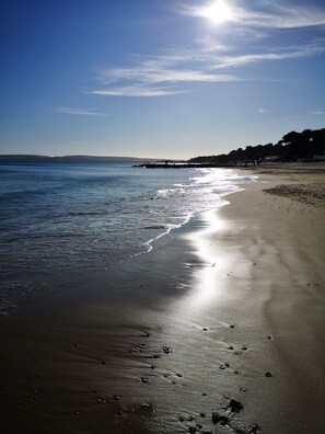 Beach nearby, beach towels