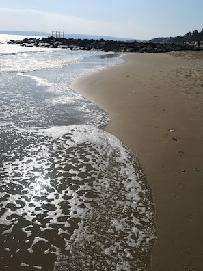 Beach nearby, beach towels