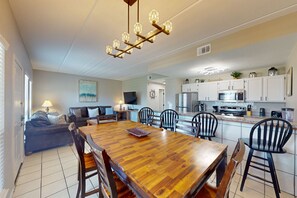 Interior - Family-friendly home featuring shared pool & free WiFi - steps from the beach (South Padre Island)