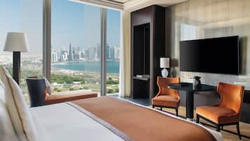 Bliss Retreat - King with Daily access to Doha Quest for 2 adults | Premium bedding, down comforters, Tempur-Pedic beds, minibar