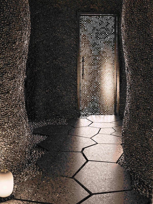 Couples treatment rooms, sauna, steam room, body treatments, body wraps