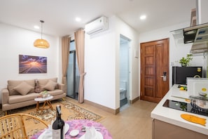 Living room - Aloka Suite (Da Nang)