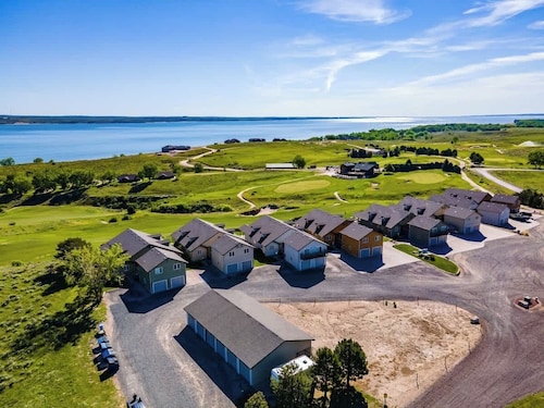 Golf 2 bed/2 bath Course Condo Bayside at Lake Mac