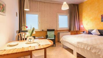 Wifi gratis y ropa de cama