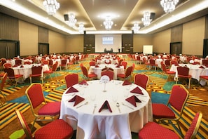 Banquet hall
