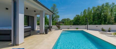 Piscine chauffée