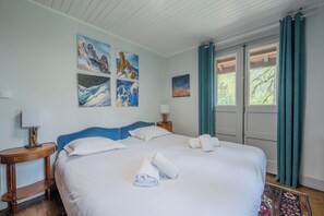 3 chambres, accès au Wi-Fi (inclus), literie fournie