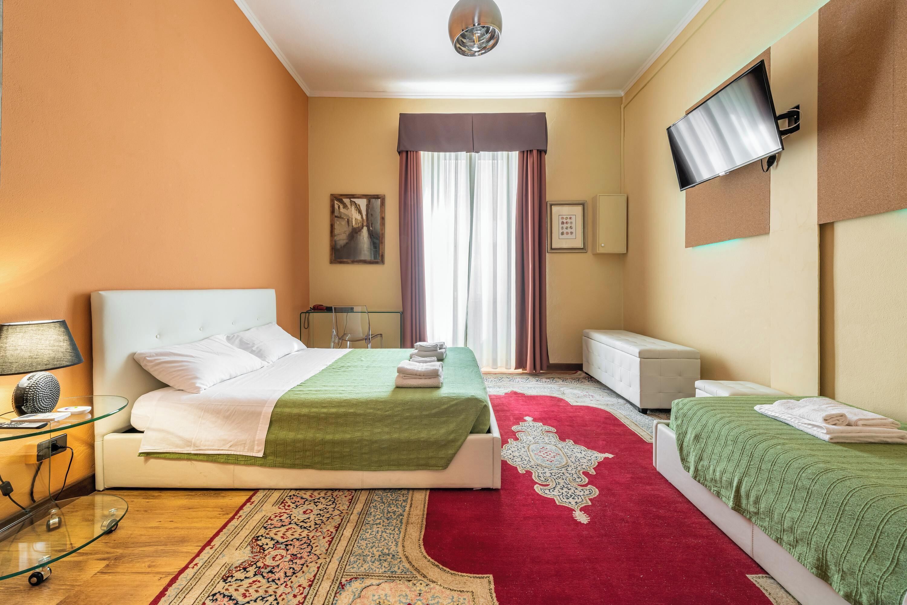 3 Schlafzimmer, Bügeleisen/Bügelbrett, Bettwäsche