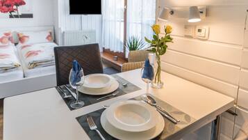 1 Schlafzimmer, Bügeleisen/Bügelbrett, kostenloses WLAN, Bettwäsche