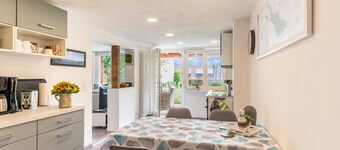 Moderne Ferienwohnung "Schweizer" mit Seeblick, Terrasse & WLAN