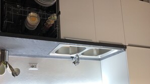 Interior - Li Velieri Three-room apartment 6 pax pool garden view (Santa Teresa di Gallura)
