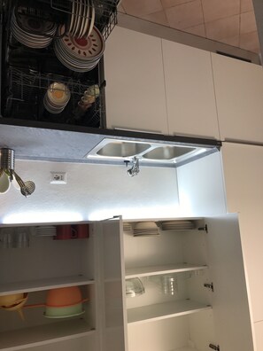 Interior - Li Velieri Three-room apartment 6 pax pool garden view (Santa Teresa di Gallura)