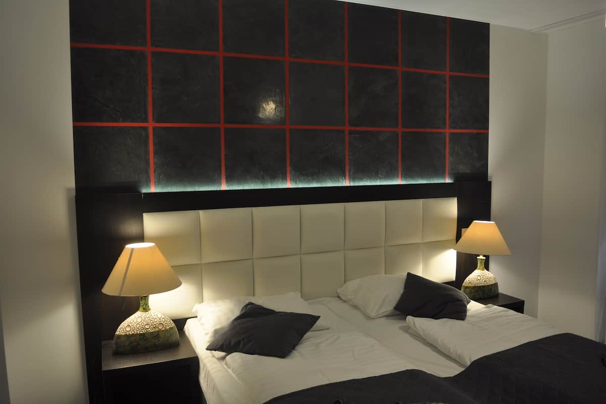 Standard Double Room | WiFi (free)