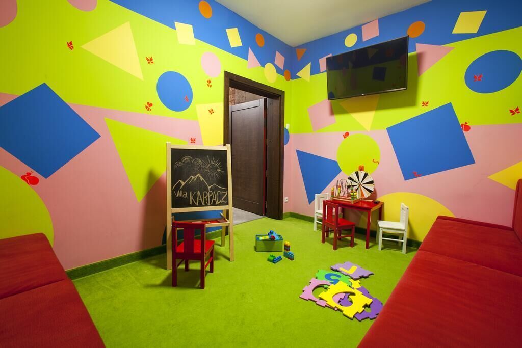 Children's play area - indoor