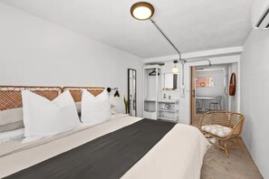 1 habitación, tabla de planchar con plancha, wifi y ropa de cama 