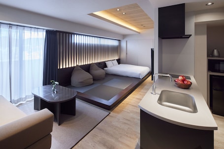 Japanese Modern | Premium bedding, in-room safe, desk, laptop workspace. fav TAKAMATSU