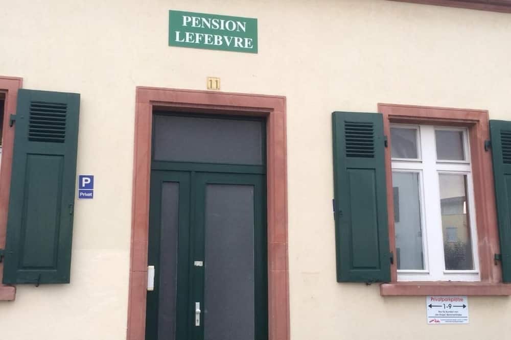 Pension Lefebvre