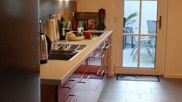 Kühlschrank, Ofen, Geschirrspüler