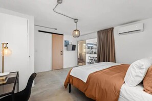 1 Schlafzimmer, Schreibtisch, Bügeleisen/Bügelbrett, WLAN