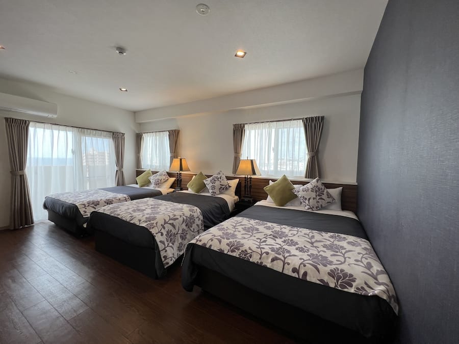 Family Triple Room | Desk, laptop workspace, free WiFi, bed sheets