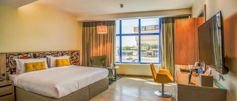 Minibar, kostenloses WLAN, Bettwäsche