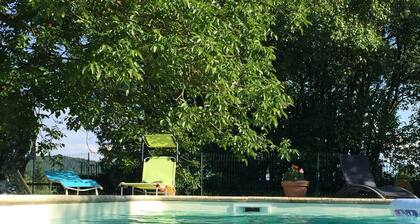 Gite with pool close to the pyrenees & ancient Abbey of Saint Sever de Rustan