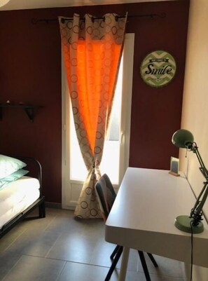 2 quartos, ferros/tábuas de passar roupa, berço de viagem, Wi-Fi