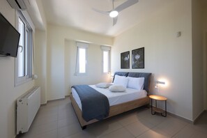 4 slaapkamers, een kluis op de kamer, een strijkplank/strijkijzer