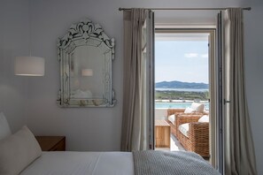 5 室のベッドルーム、WiFi (無料)、ベッドシーツ