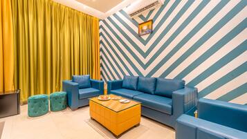 Superior Room | Living area