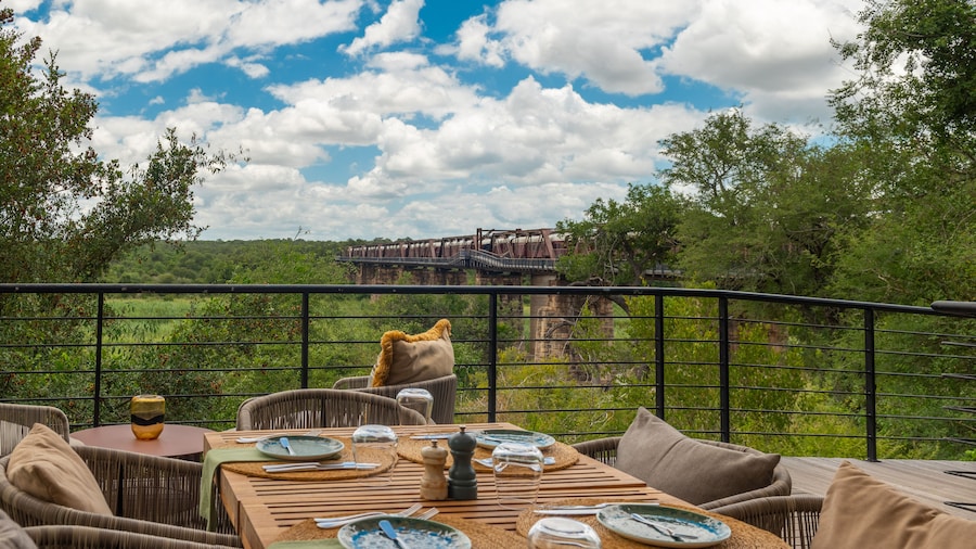 Kruger Shalati - Train on the Bridge and Garden Suites